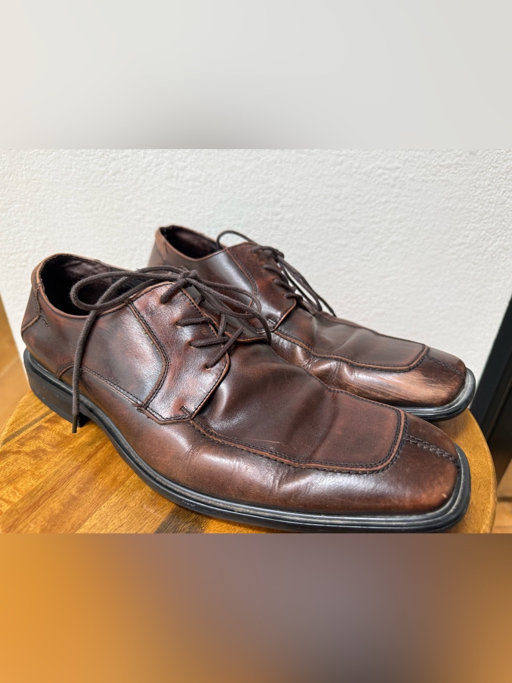 Via Spiga Men's Dark Brown Leather Derby Oxfords